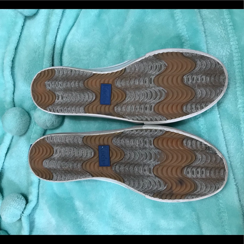 Shoes - Picture 3 of 3